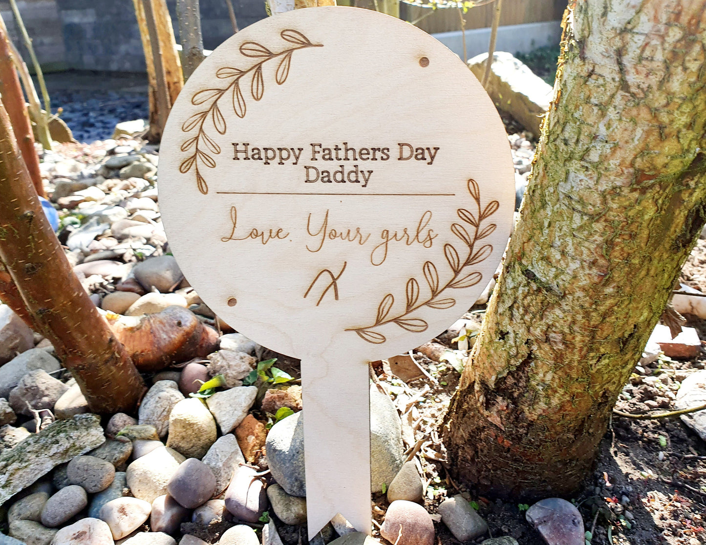 Father's Day Custom Garden Sign - Personalised Dad Wooden Plant Pot Plaque With Custom Message - Any Name and Any Message