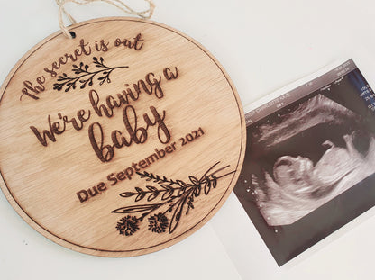 Pregnancy Announcement Plaque -  Baby Announcement Disc - New Baby Announcement