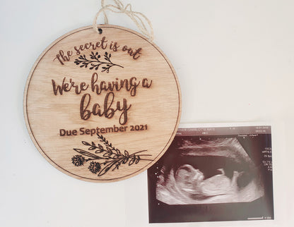 Pregnancy Announcement Plaque -  Baby Announcement Disc - New Baby Announcement