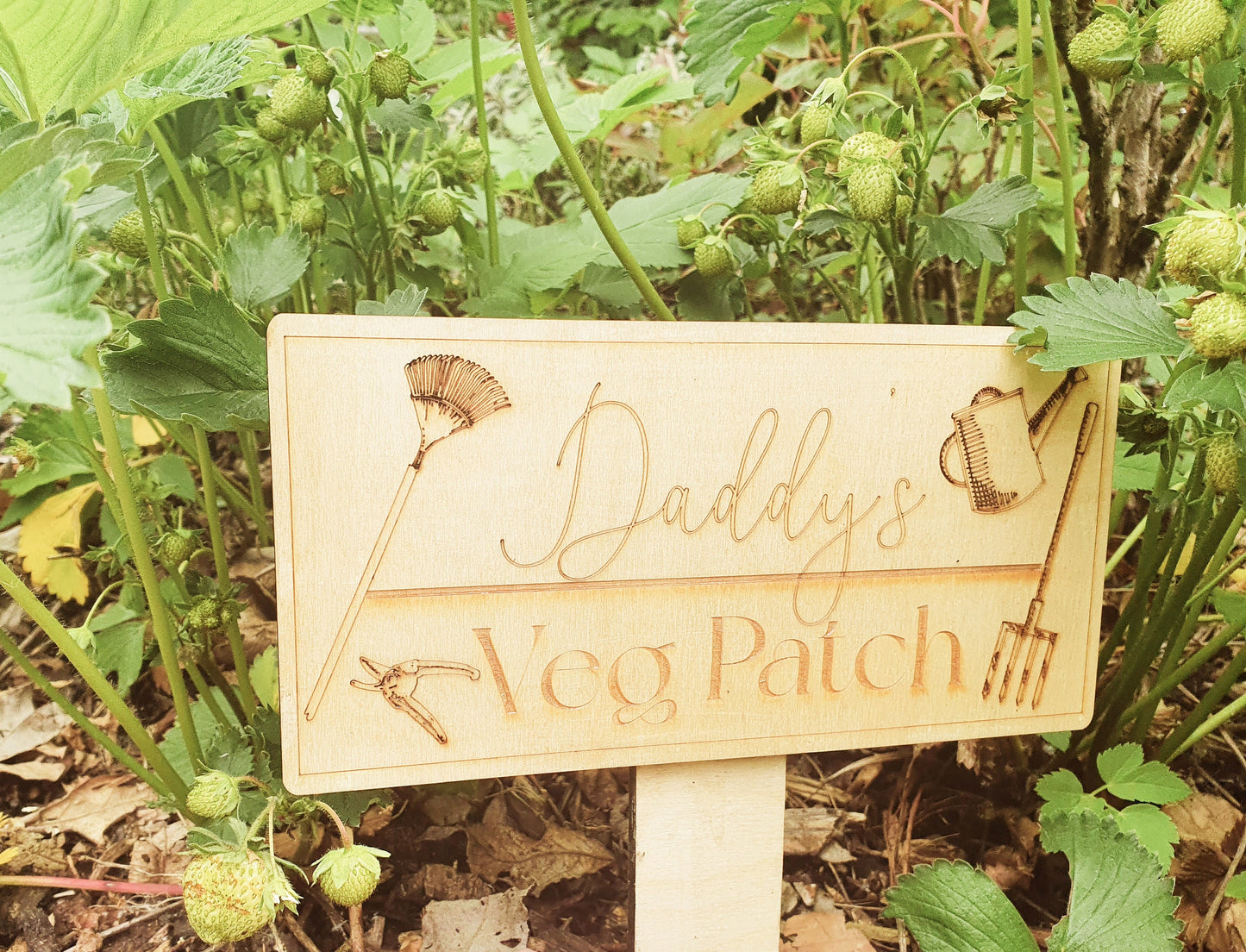 Custom Garden Vegetable Patch Sign - Personalised Wooden Veg Patch Planter Plaque - Includes Any Name - Garden Sign