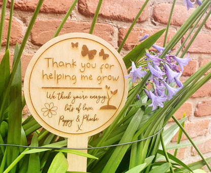 Personalised Thank you for Helping Me Grow - Wooden Garden Sign - Childminder Gift - Gift for Nursery Worker - Gift for Teacher