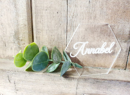 Modern Wedding Name Cards - Unique Personalised Wooden Wedding Place Cards - Clear Acrylic Engraved Wedding Favours - Wedding Place Cards