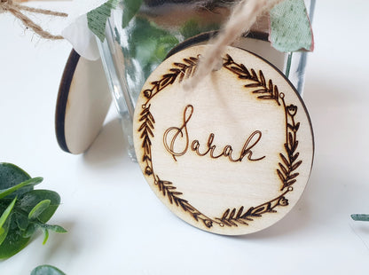 Botanical Personalised Wooden Wedding Place Cards - Bohemian Wooden Name Wedding Favours - Rustic Wedding Name Places - Wedding Titles