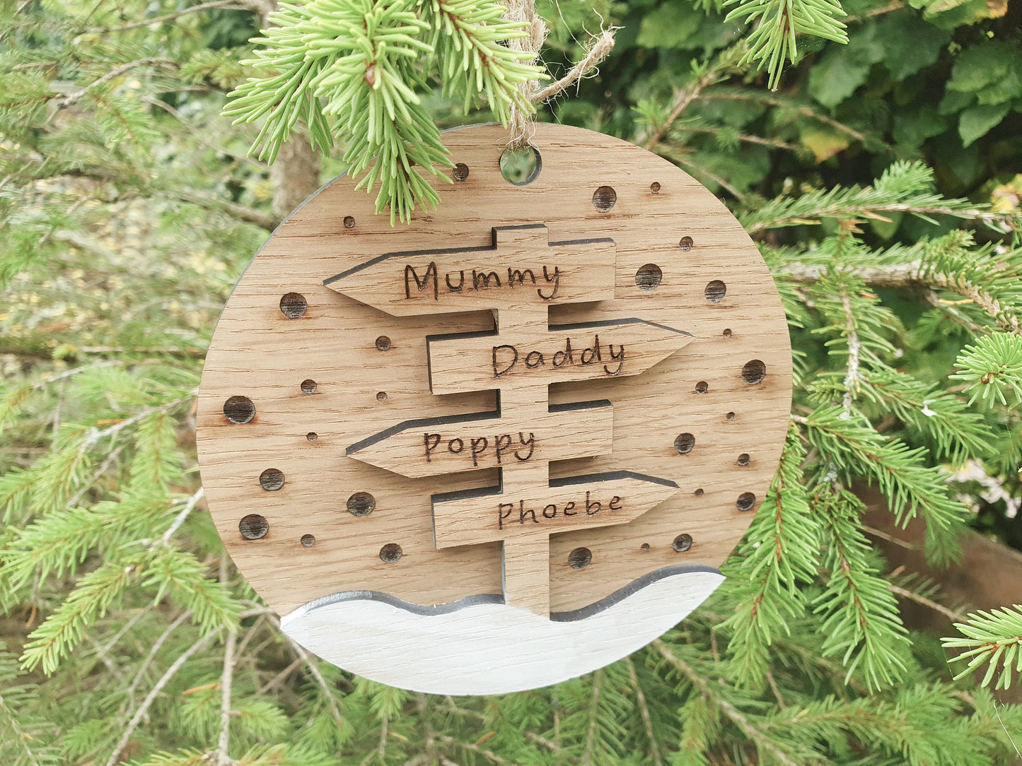 Personalised Christmas Family Wood Bauble - Custom Wooden Winter Family Sign Name - Family Christmas Bauble with Names