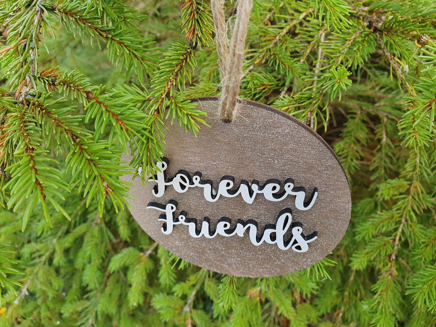 Forever Friends Christmas Bauble - Custom Wooden Christmas Forever Friends Tree Decoration - Christmas Gift for Friend - Different Colours