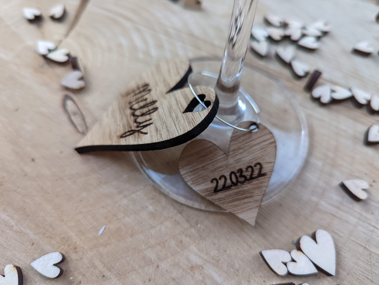 Personalised wine glass charms - Rustic heart drinks charm - Wood place names  - Wine glass charms with name and date.