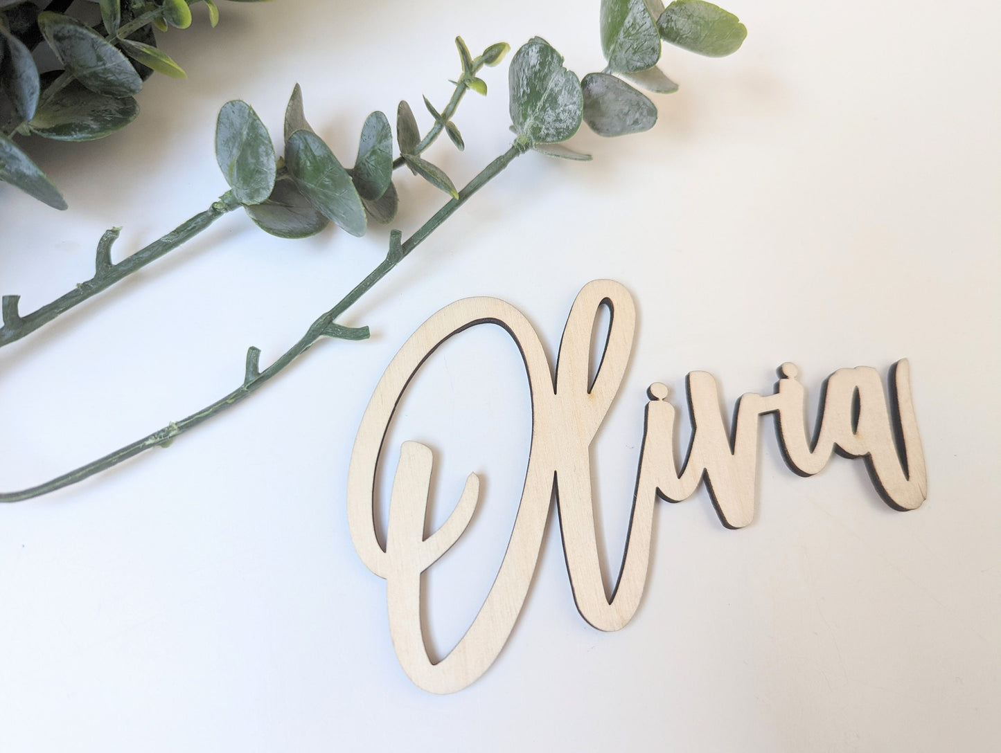 Rustic Stylish Wooden Wedding Place Cards - Modern Wooden Names Wedding Favours - Wedding Name Places - Unique Wedding Titles