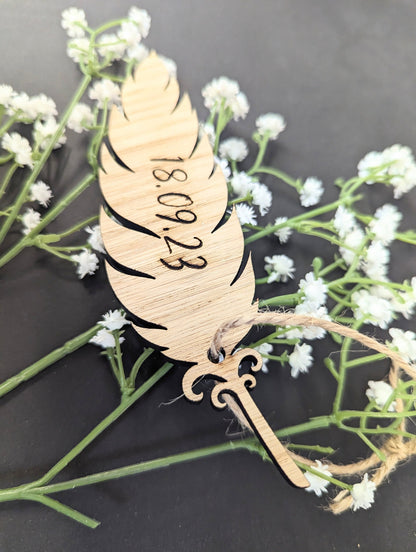 Feather Keepsake. Personalised Memorial Gift. Sympathy Wooden Feather Gift. Personalised Wooden Feather With Date.