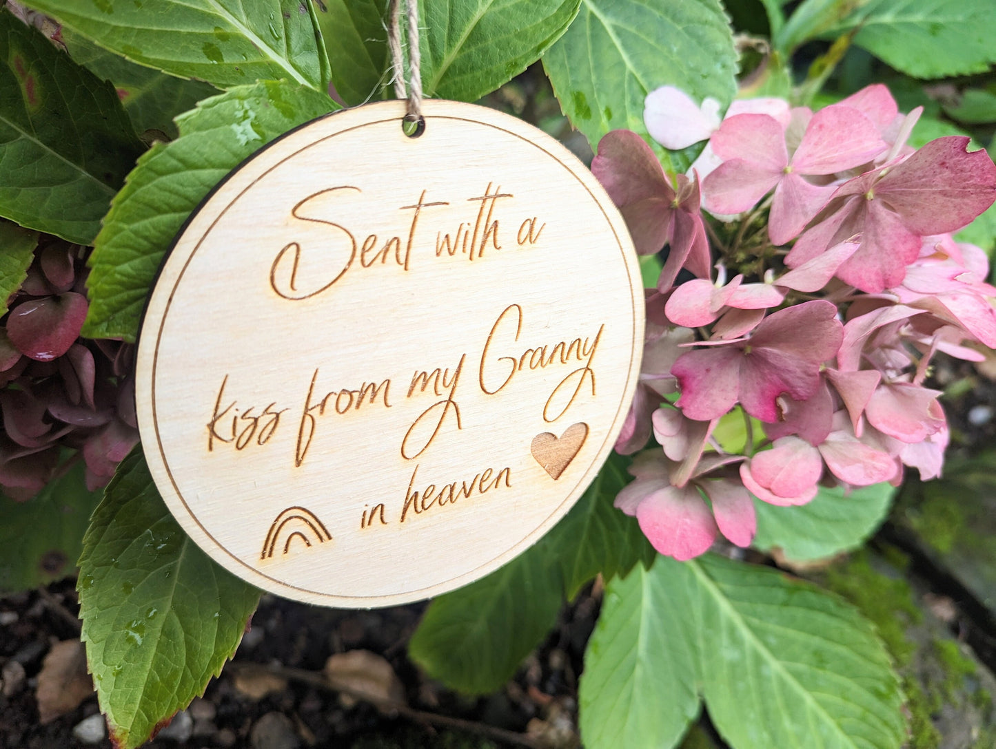 Memory Keepsake. Personalised Memorial Gift. Sympathy Wooden Sent With A Kiss From Heaven Gift. Personalised Wooden Memorial Ornament.