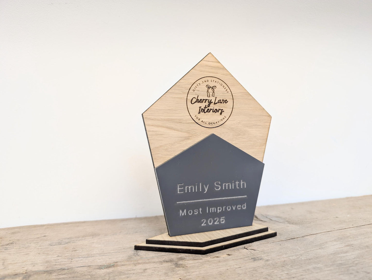 Personalised engraved trophy award (large, medium, small) - any logo/icon. Corporate Trophy, School Trophies, Sport Trophies, Company Awards